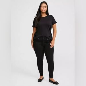 Torrid Super Soft Black Jeggings Jeans In 22T